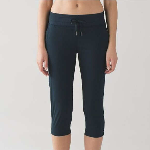 Lululemon | NWT Dance Studio Crop II (Unlined 20") Pants Nocturnal Teal Size 2 - Picture 2 of 15